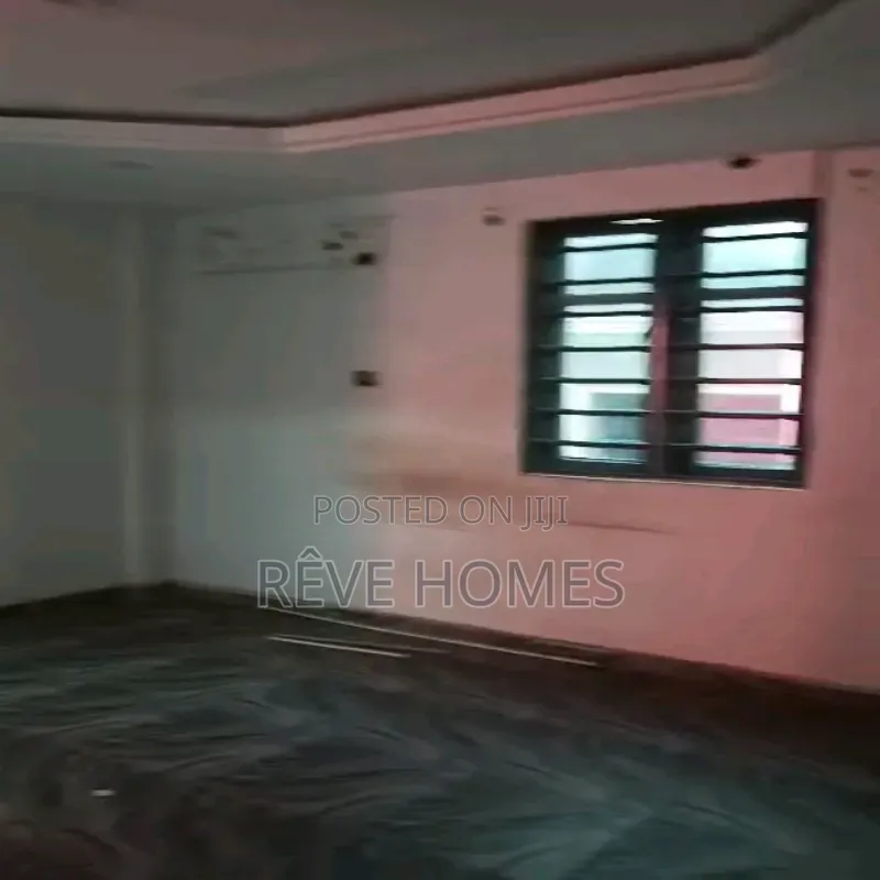 2bdrm Block of Flats in Ebute Metta for rent