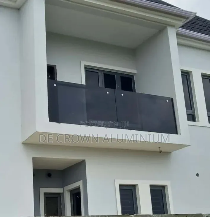 Black Glass Balcony Railings