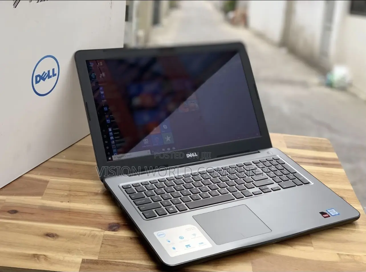 Laptop Dell Inspiron 15 5567 8GB Intel Core i7 SSD 256GB
