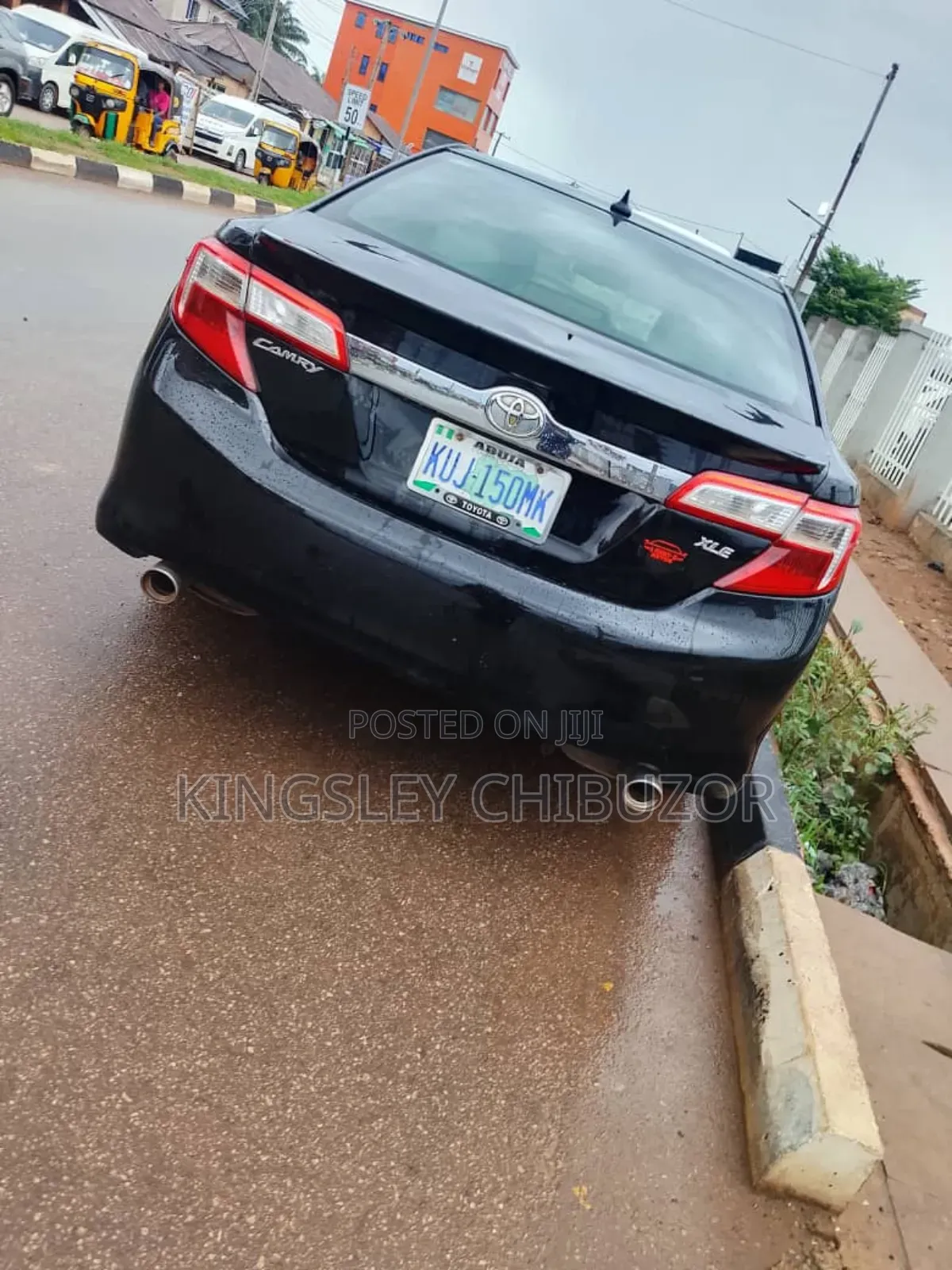 Toyota Camry XLE V6 4dr Sedan (3.5L 6cyl 6A) 2013 Black