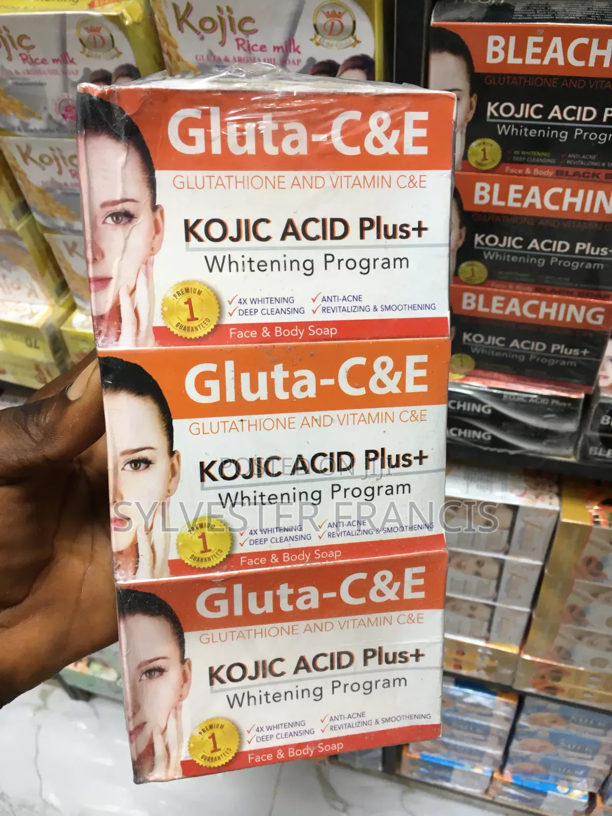 Neon Gluta C E Soap