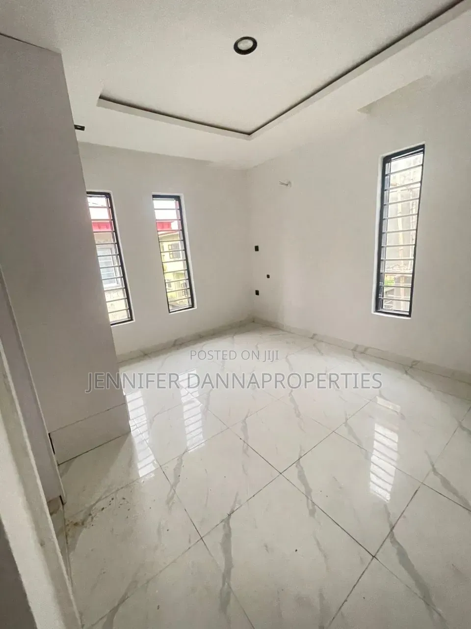 4bdrm Duplex in Sangotedo for sale