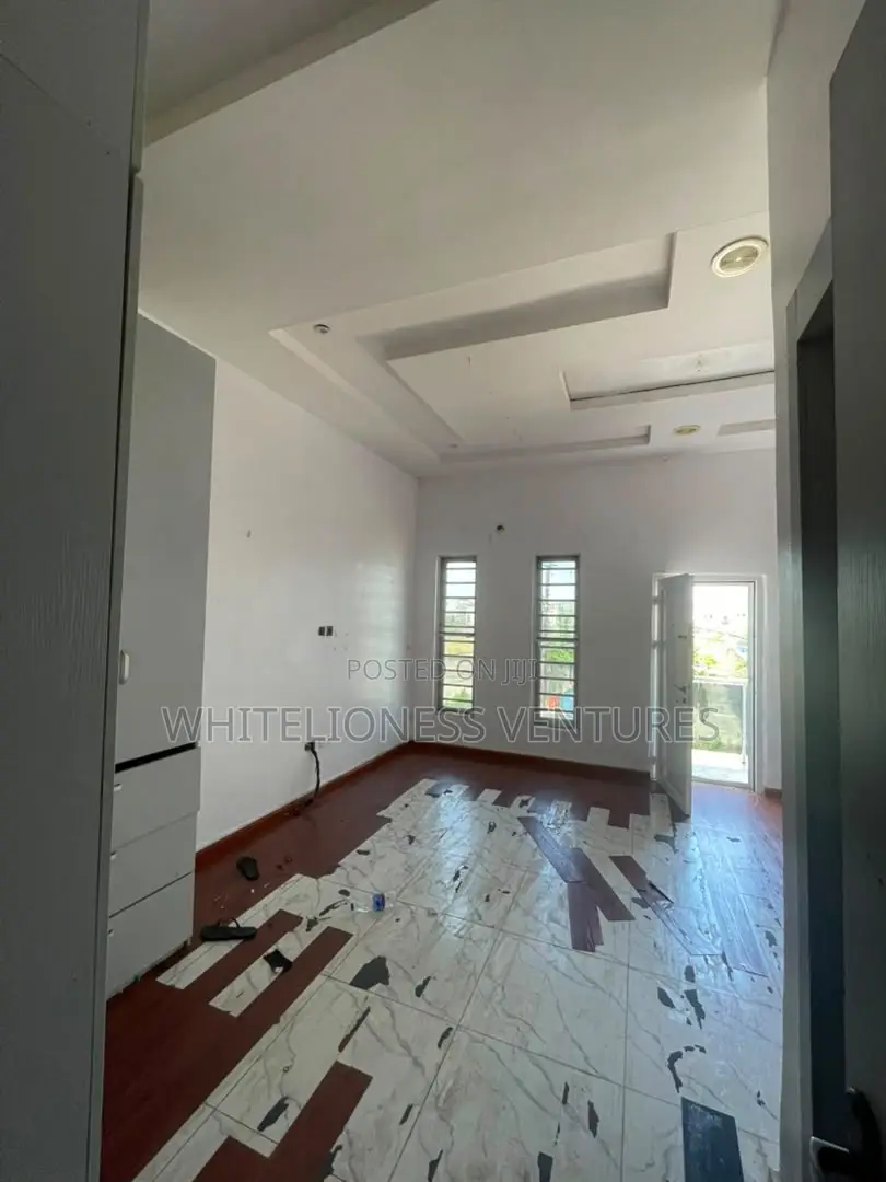 Studio Apartment in Van Daniel Estate, Lafiaji for rent