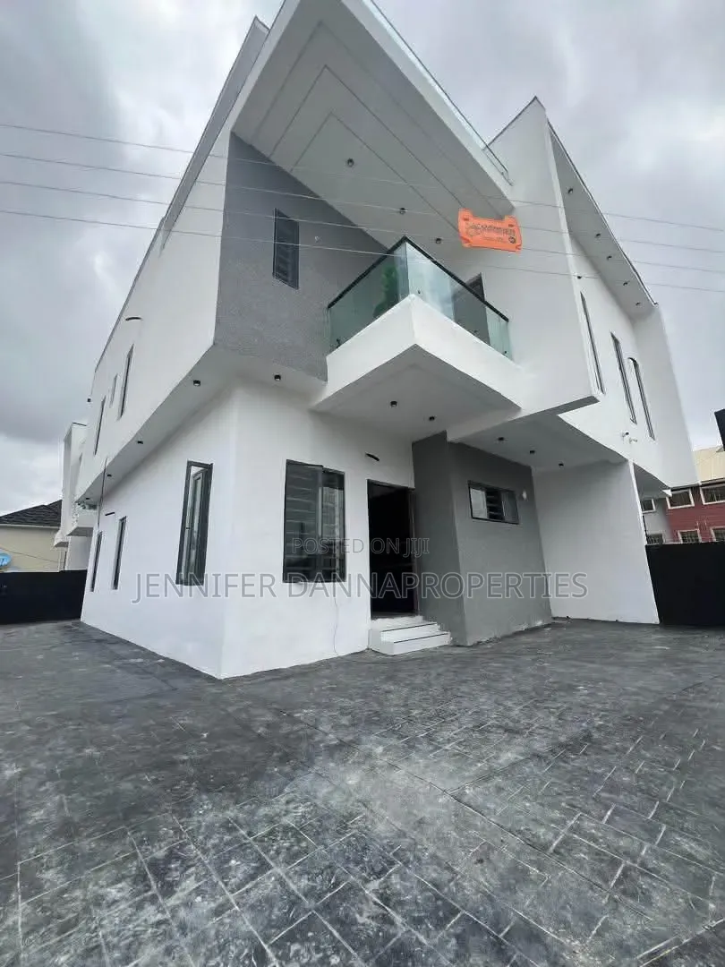 4bdrm Duplex in Sangotedo for sale