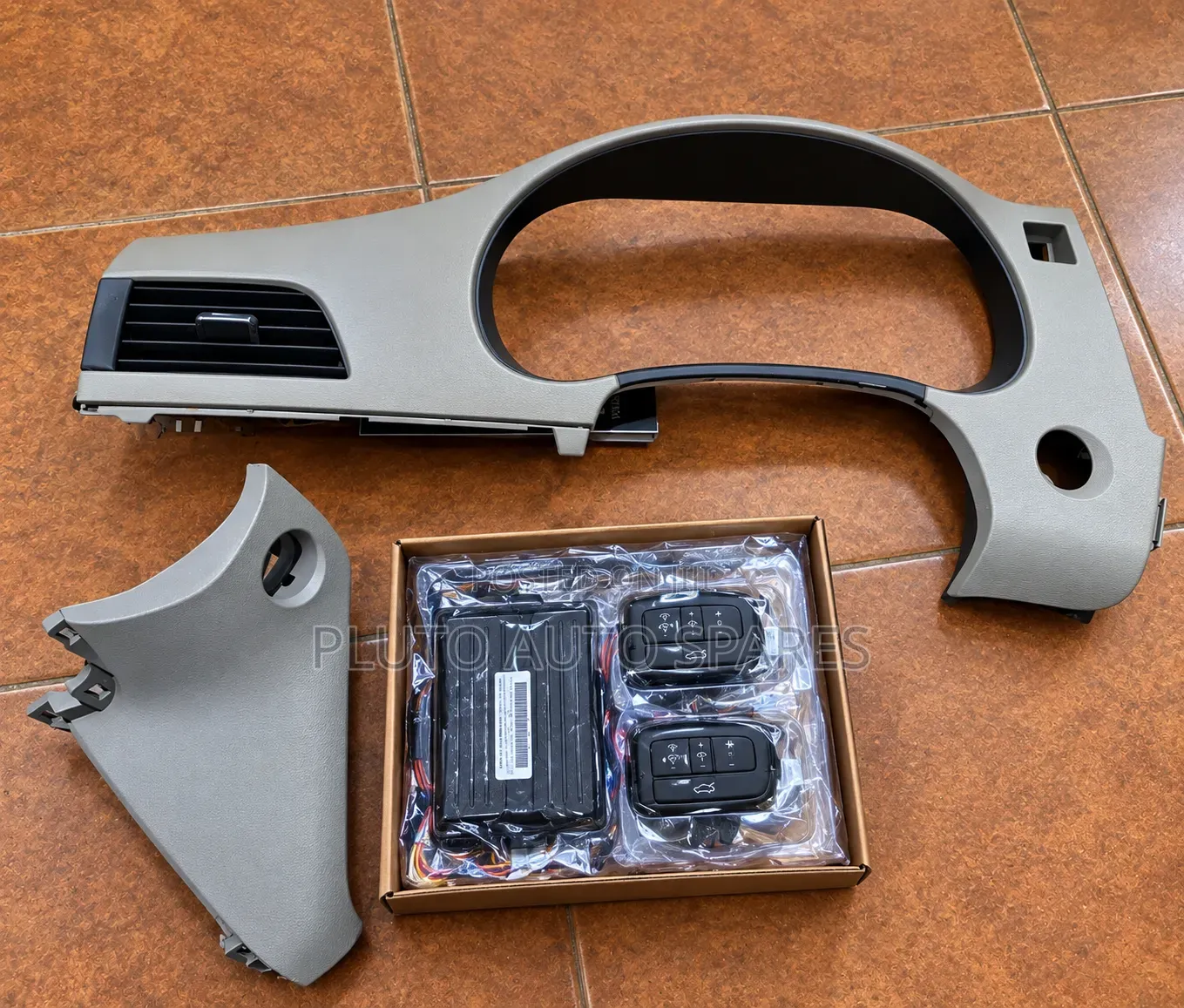 Toyota Sienna 2012–2015 Factory Thumb Start Keyless Entry Upgrade