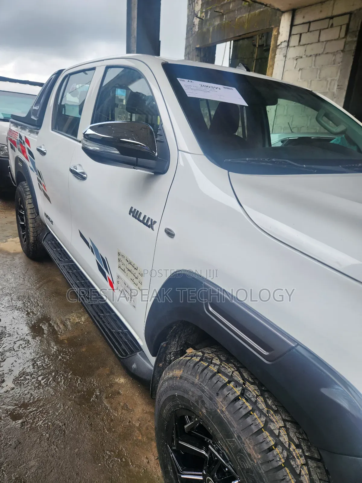 Toyota Hilux Revo Double Cab Petrol 2.7 AWD 2022 White