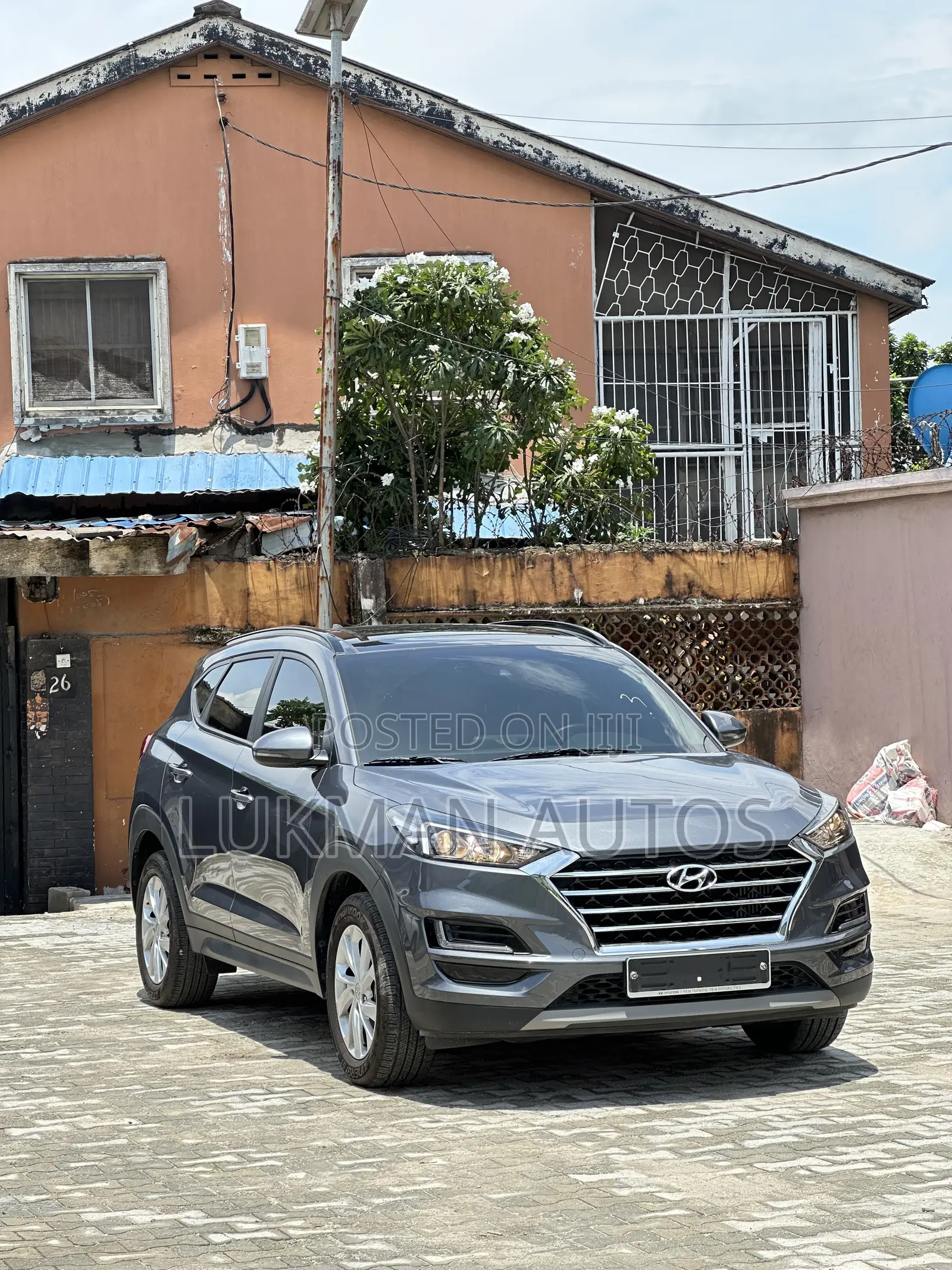 Hyundai Tucson Limited AWD 2019 Gray