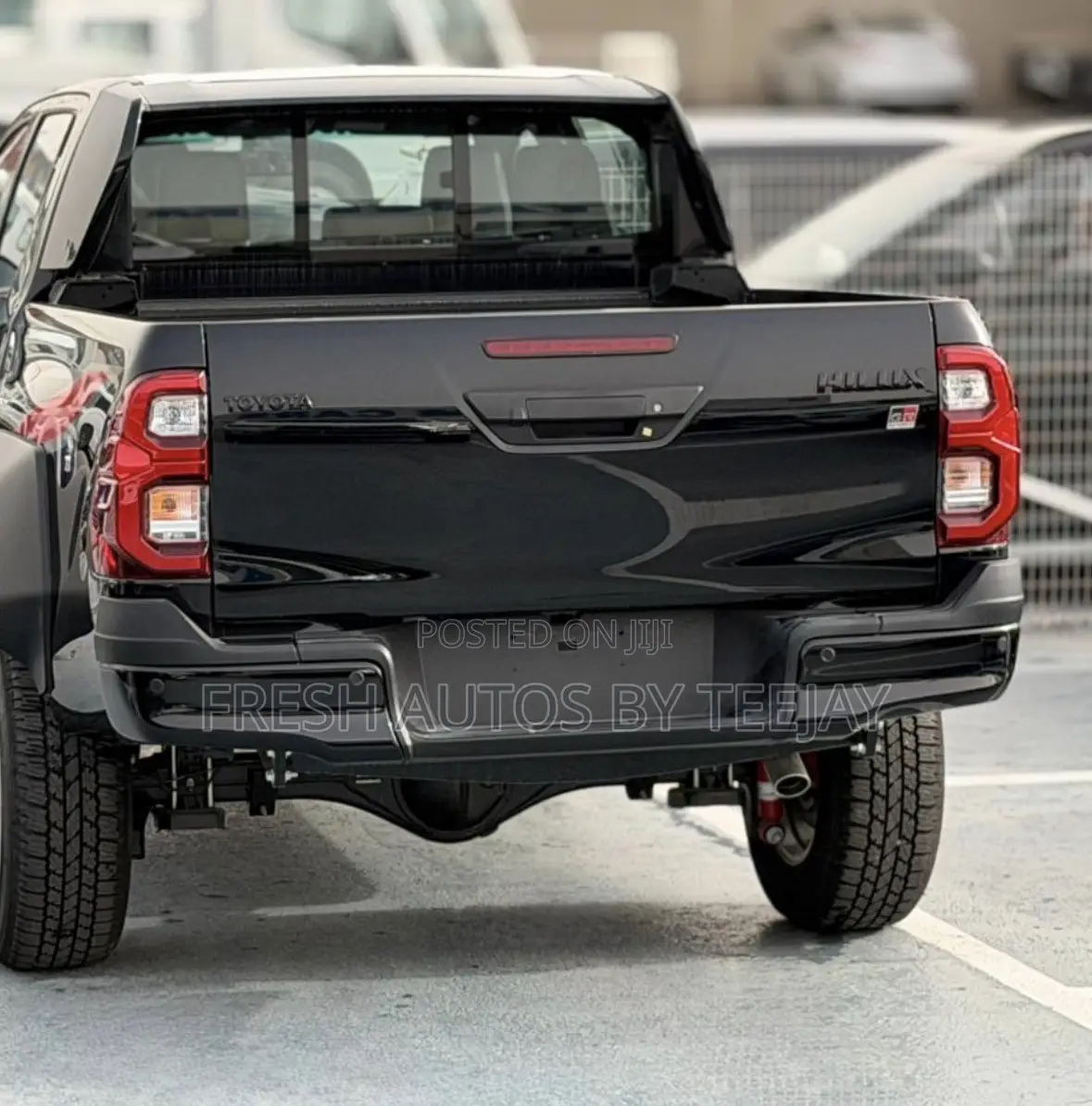 New Toyota Hilux 2025 Black