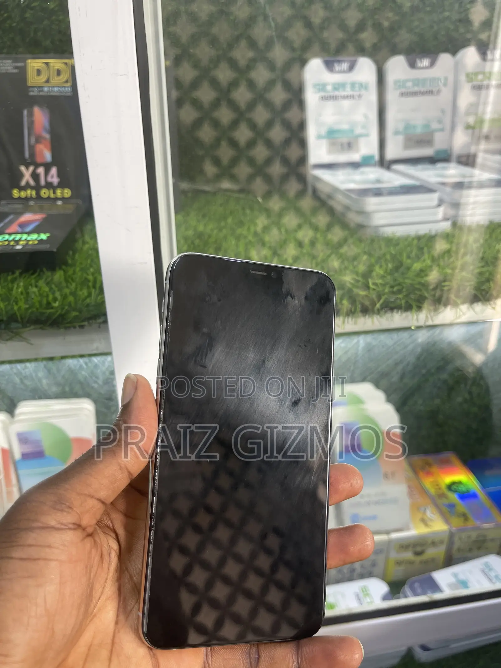 Apple iPhone 11 Pro Max 64 GB White