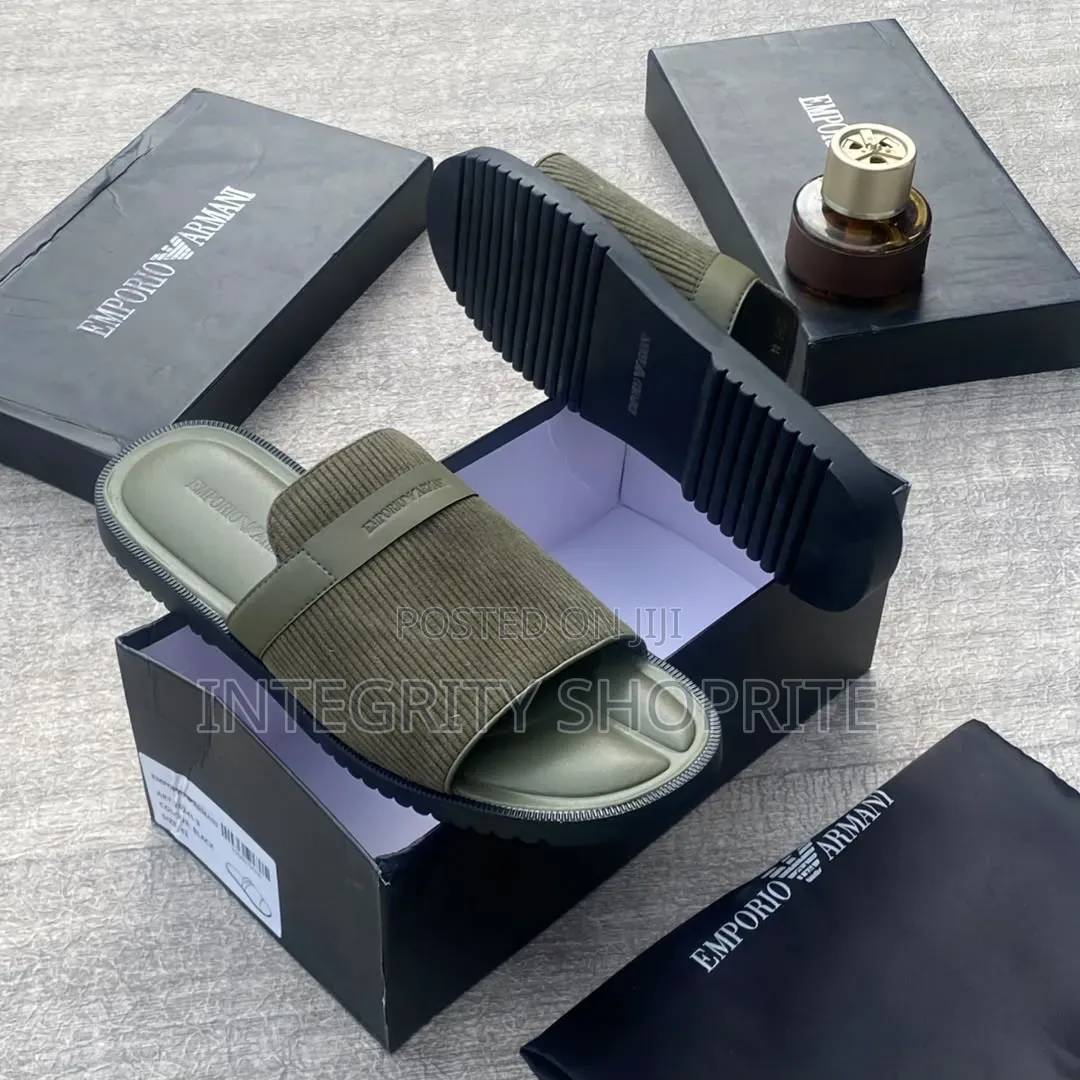 Emporio Armani Men's Ribbed-Strap Slides