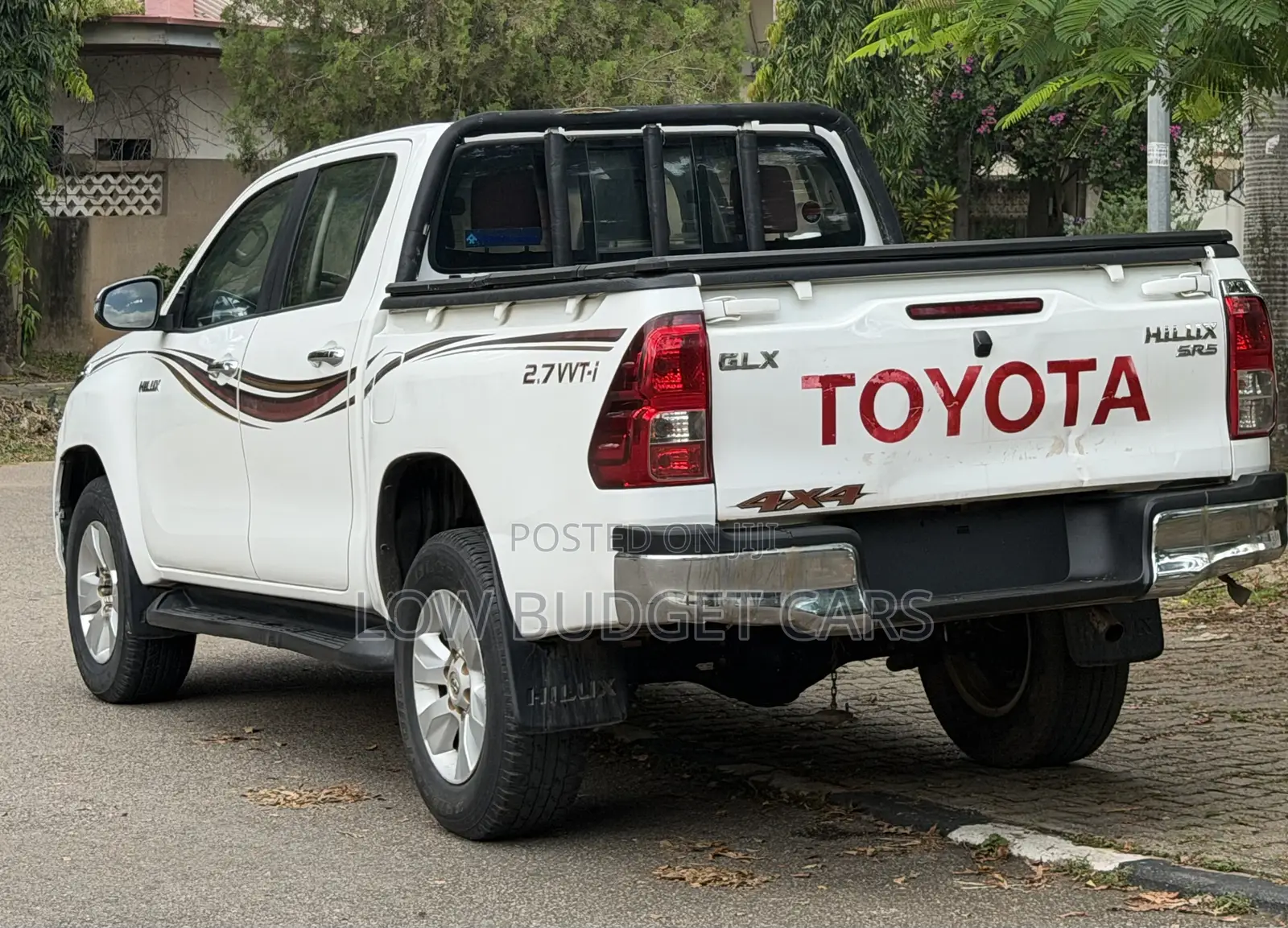 Toyota Hilux 2019 White