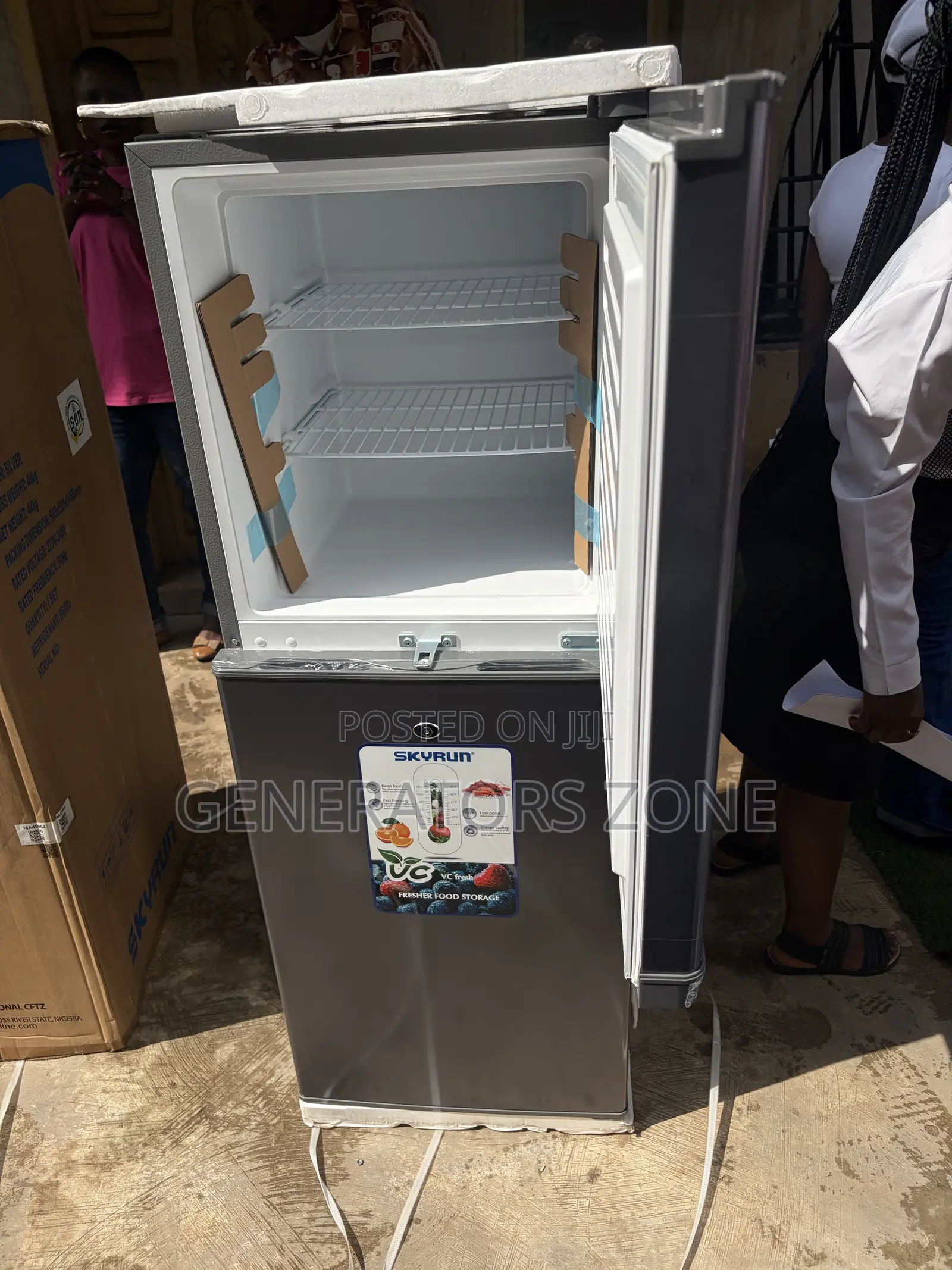 Skyrun 195L Double Door Family Refrigerator