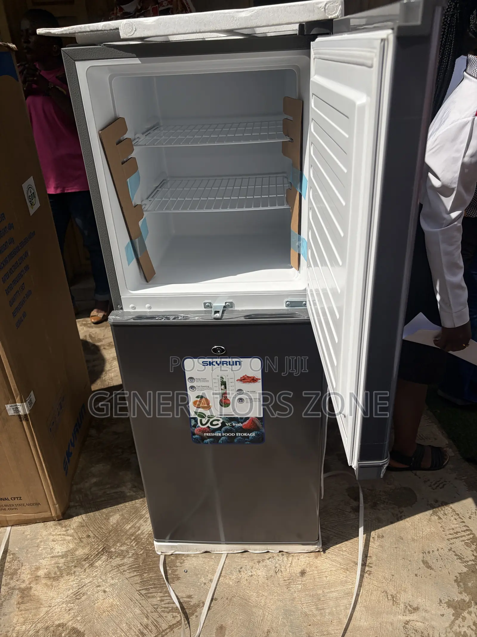 Skyrun 195L Double Door Family Refrigerator