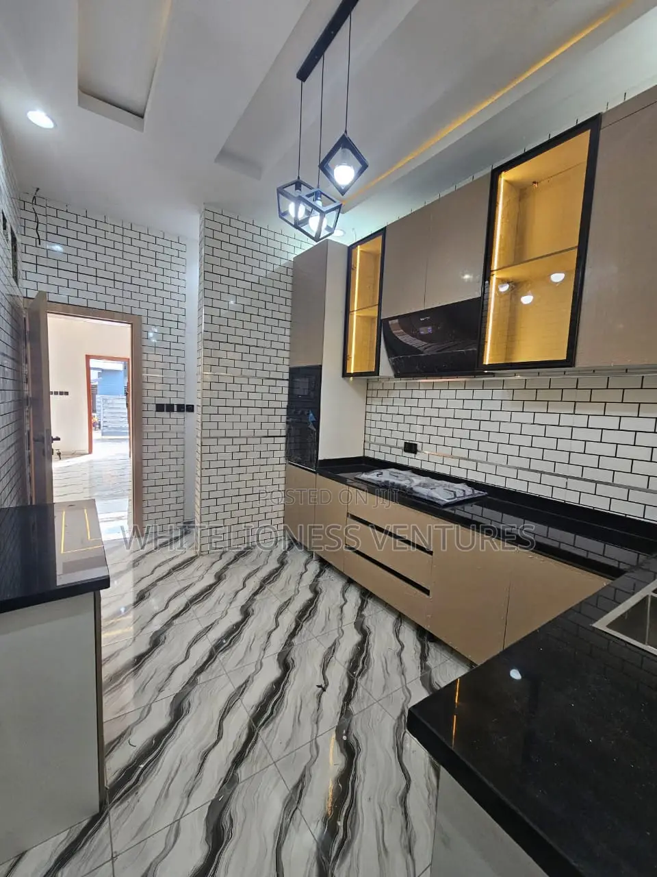 4bdrm Duplex in Ajah for sale