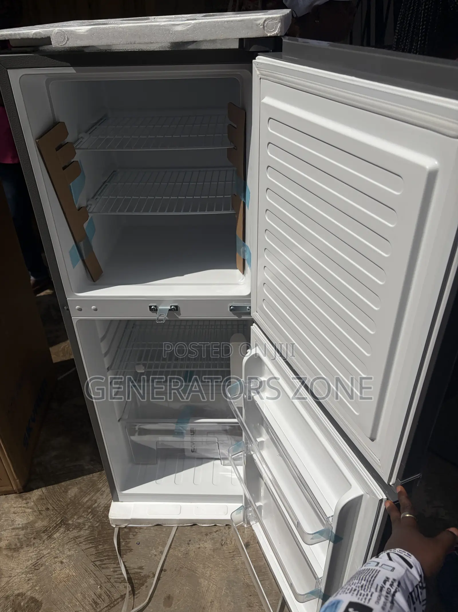 Skyrun 195L Two Door Refrigerator BCD-195HS