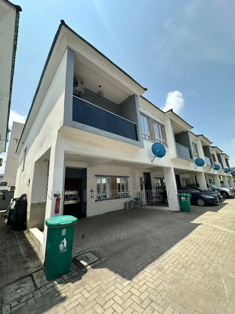 4bdrm Townhouse / Terrace in Ikate-Elegushi for rent