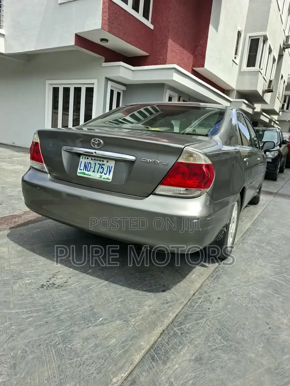 Toyota Camry 2006 Gray