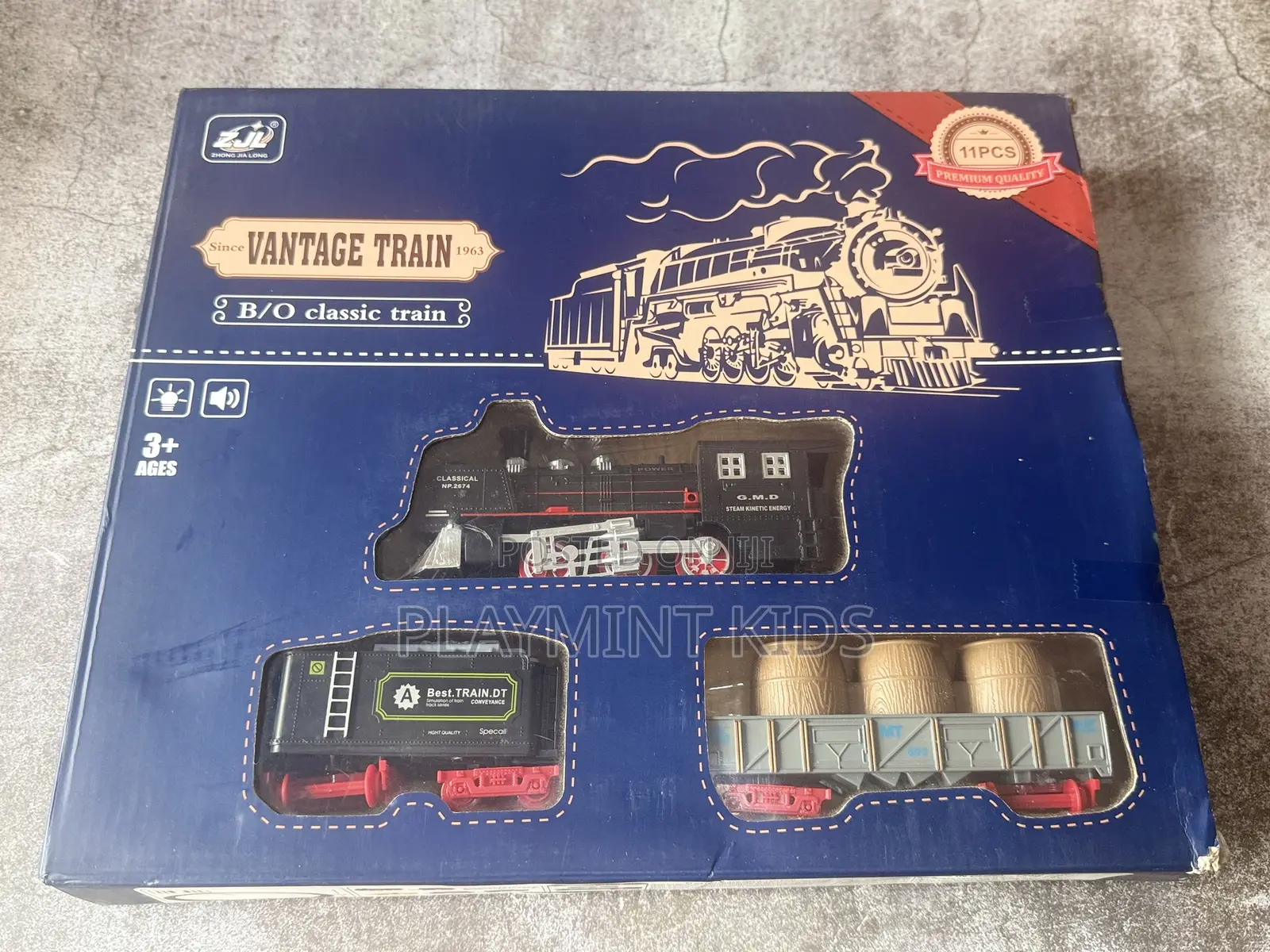 Vantage Classic Train Toy Set