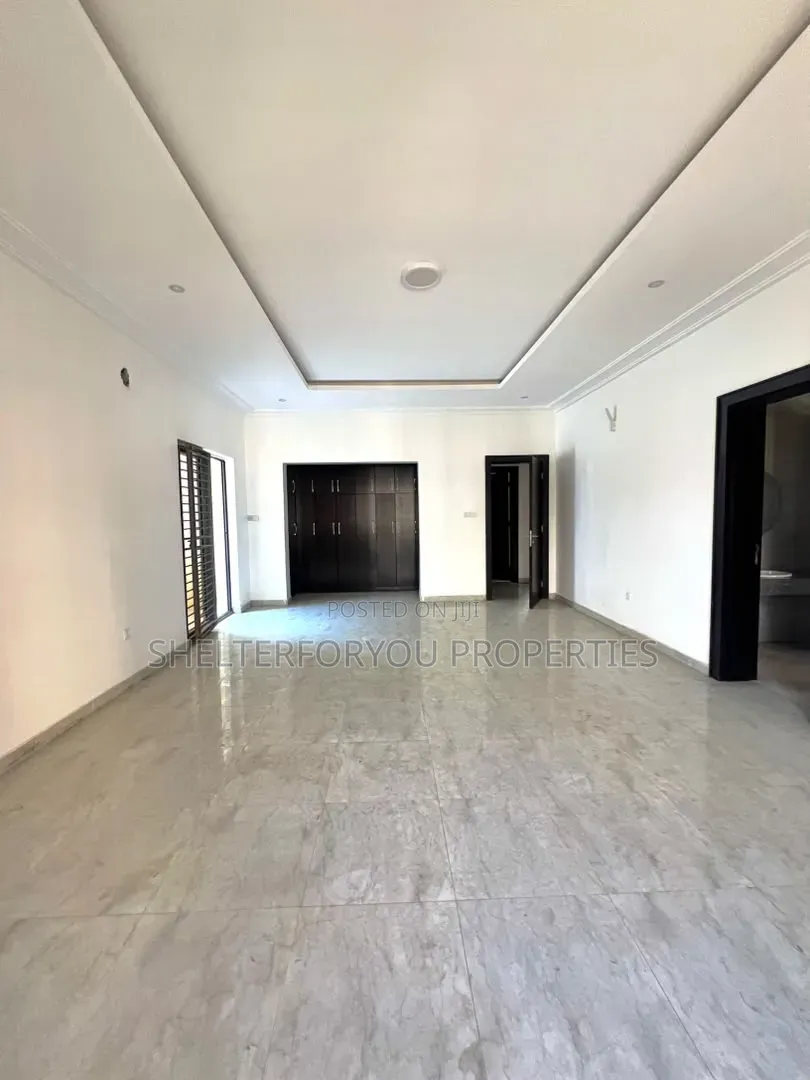 5bdrm House in Old Ikoyi for sale