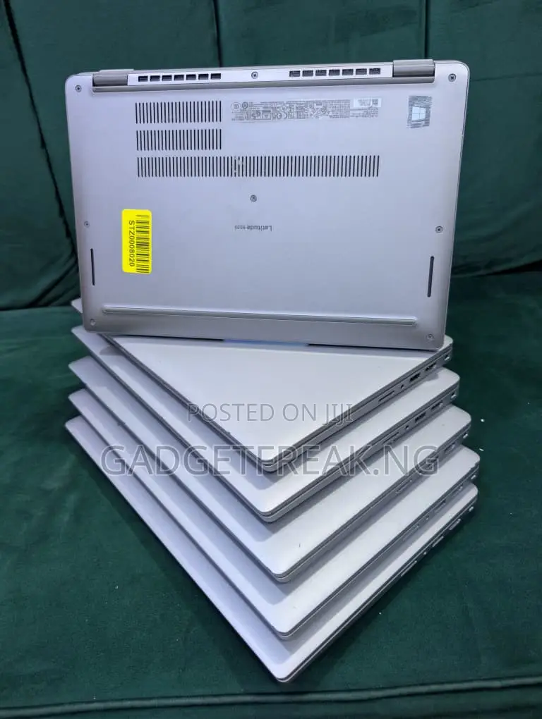 Laptop Dell Latitude 5320 32GB Intel Core i7 SSD 256GB
