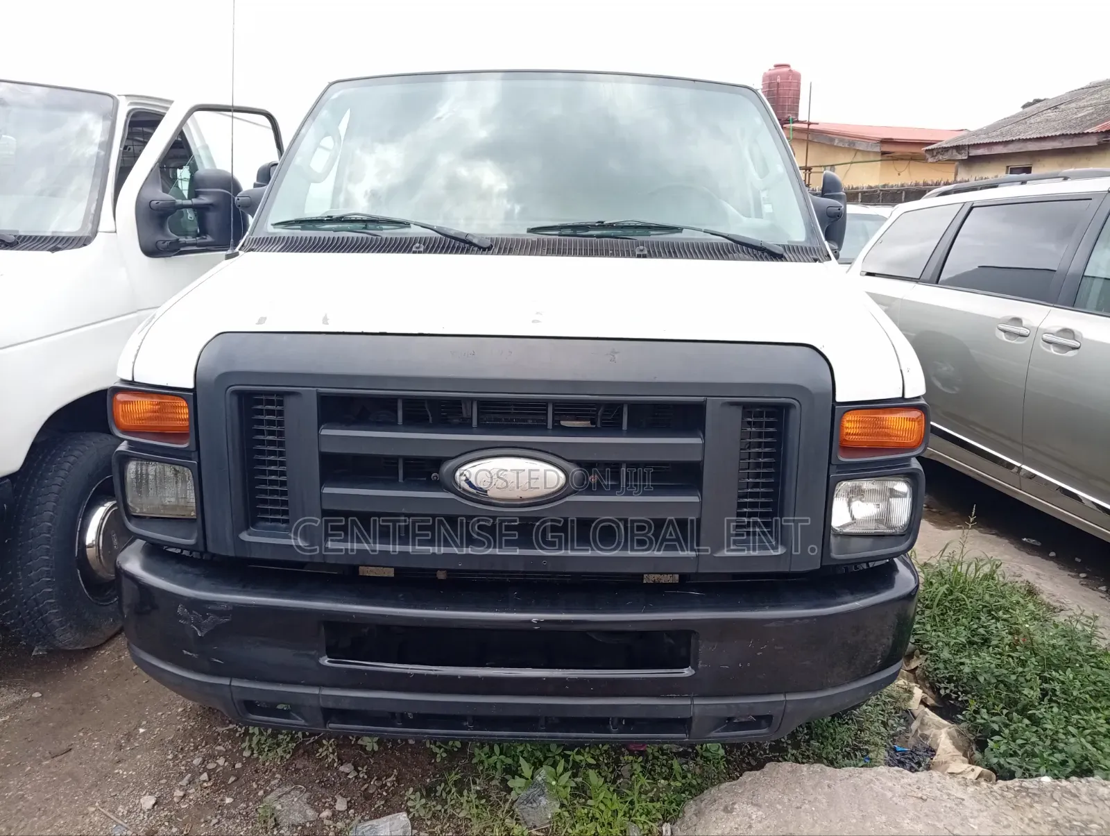 Ford E350 2010 White