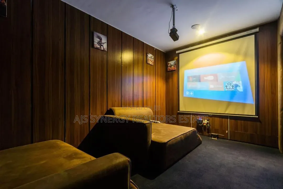 Furnished 1bdrm Apartment in Lekki Phase 1 for rent