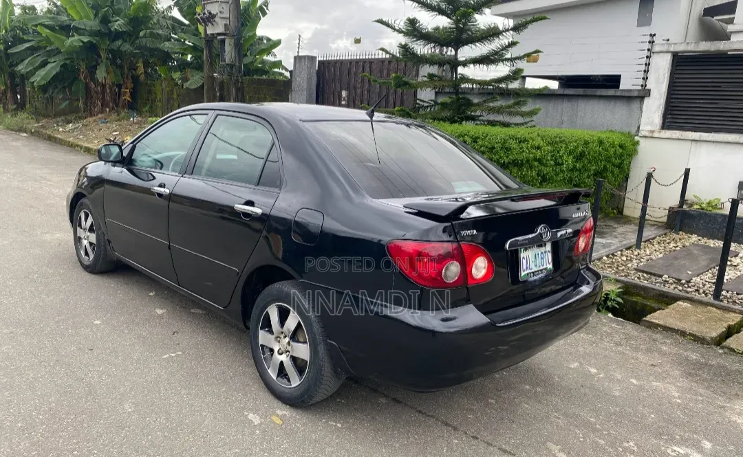 Toyota Corolla 1.8 2008 Black