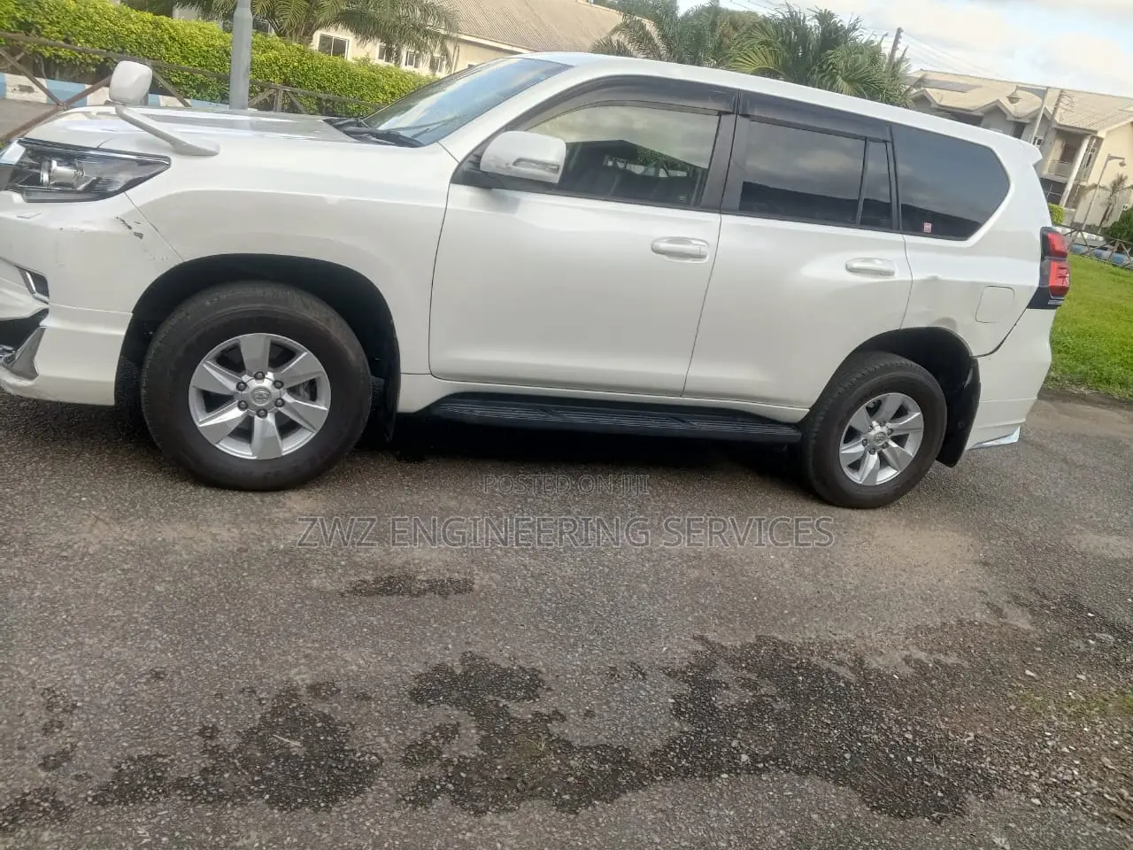 Toyota Land Cruiser Prado 2021 White