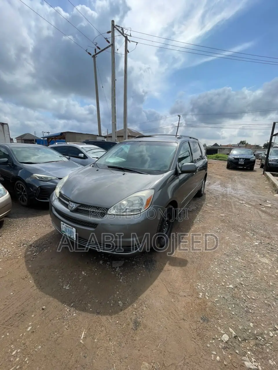 Toyota Sienna LE AWD 2005 Gray