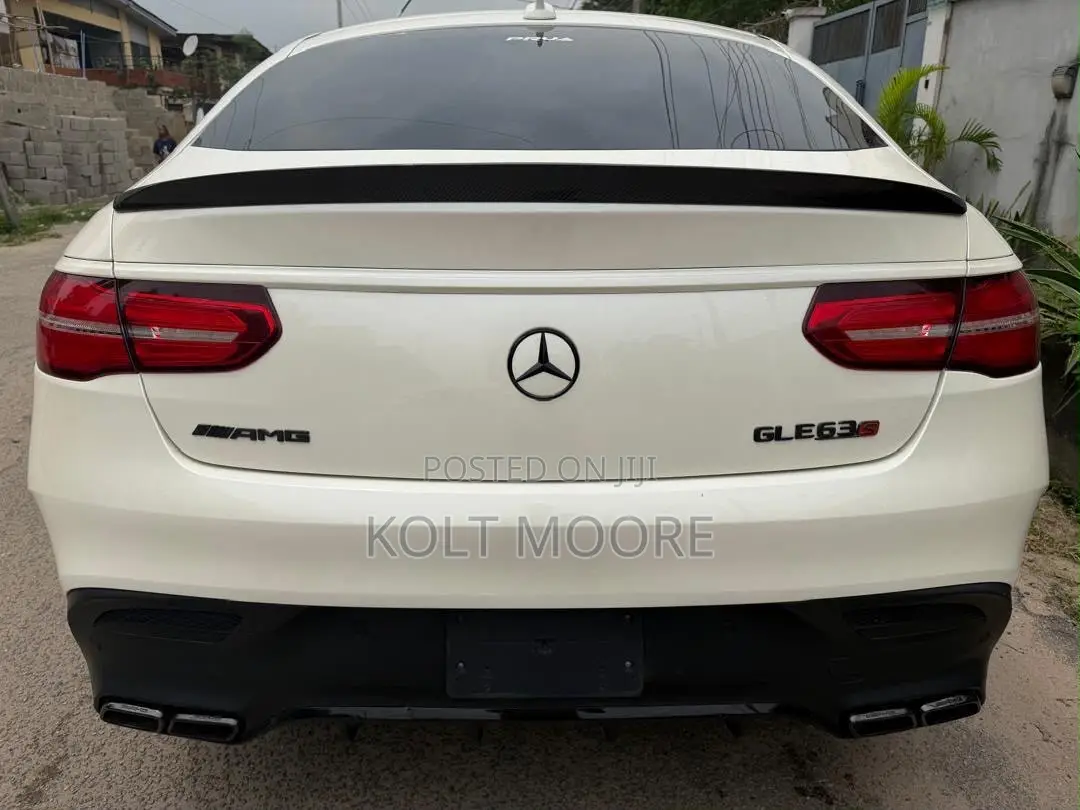 Mercedes-Benz GLE-Class 2018 White