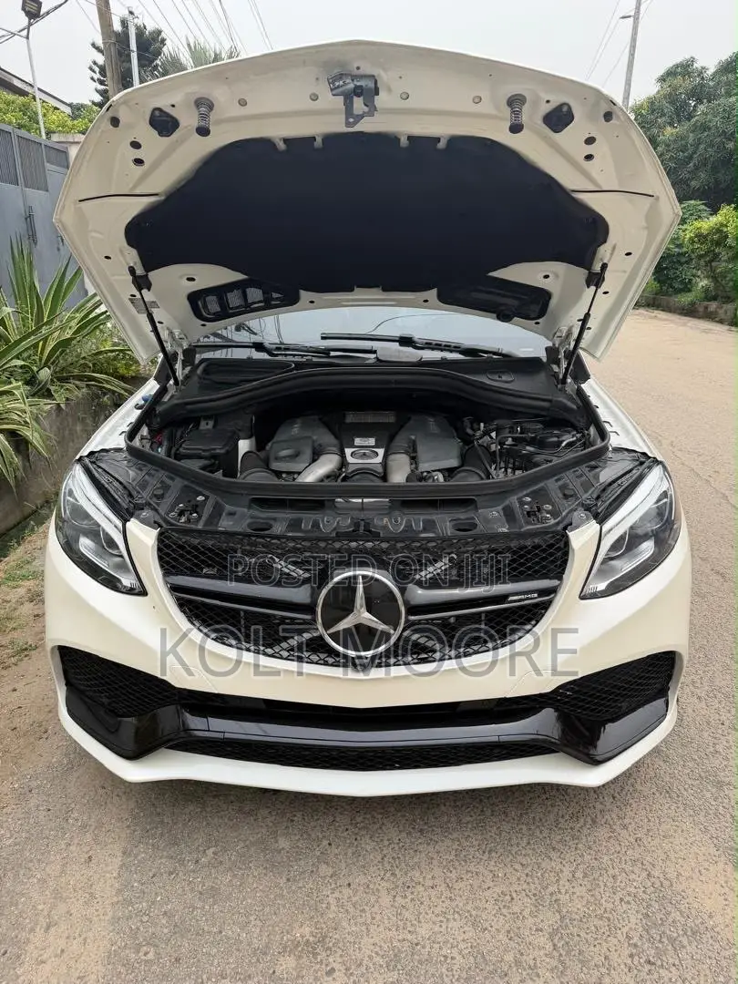 Mercedes-Benz GLE-Class 2018 White
