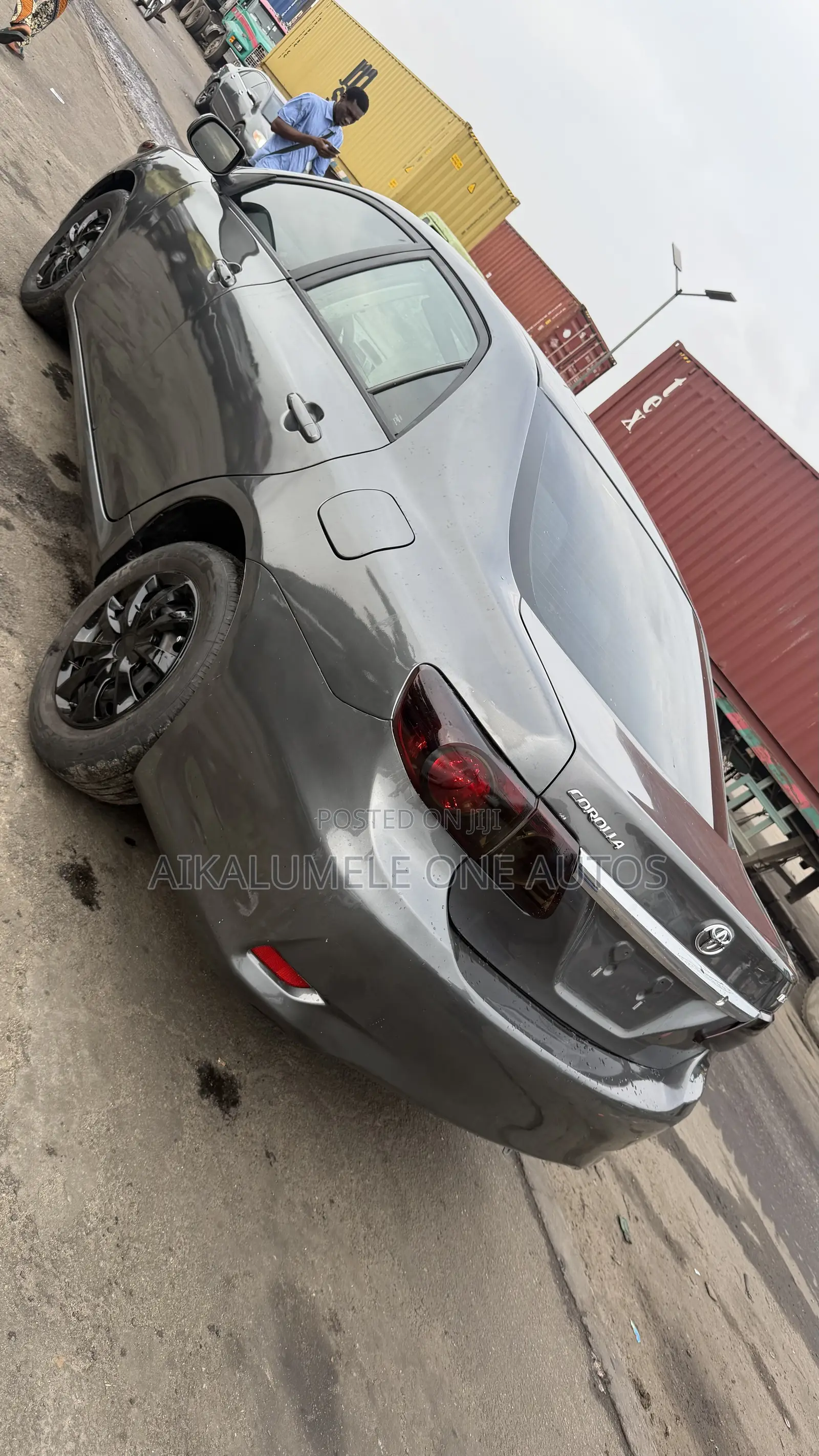 Toyota Corolla LE 4dr Sedan (1.8L 4cyl 4A) 2011 Gray