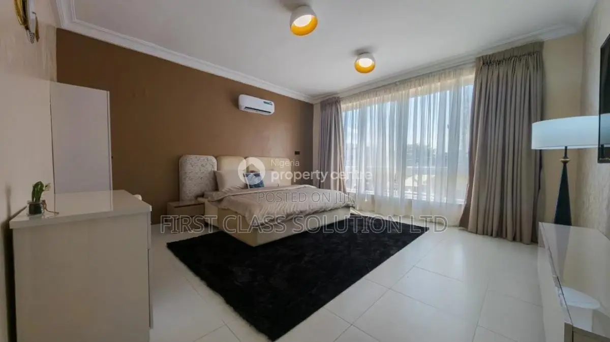 Beautiful 1 Bedroom Apartment With a Swimming Pool