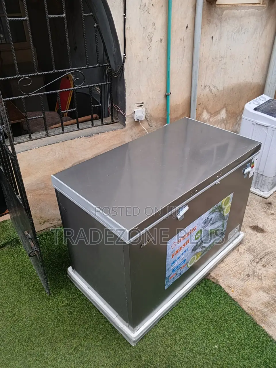 Snowsea Large Capacity Horizontal Deep Freezer 450l