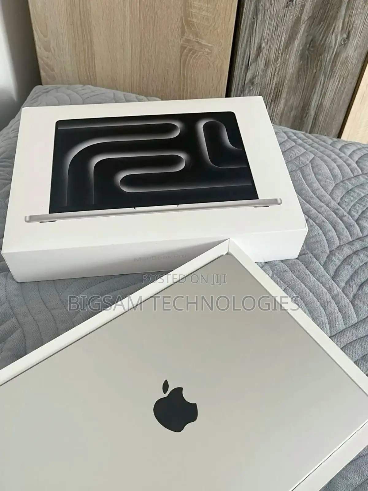 Laptop Apple MacBook Pro 2025 M5 16GB Nvidia SSD 512GB