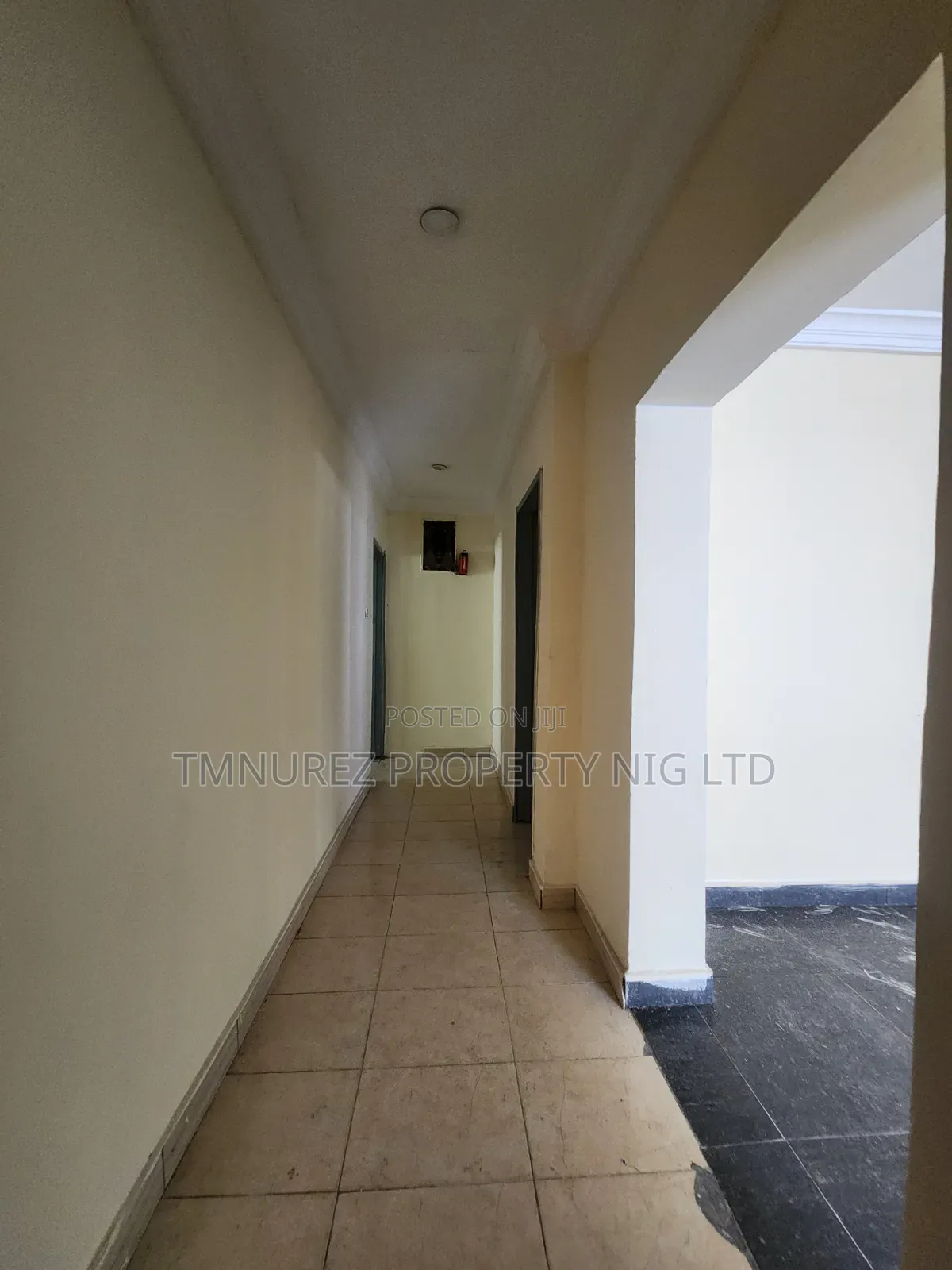 3bdrm Apartment in Chevron for rent