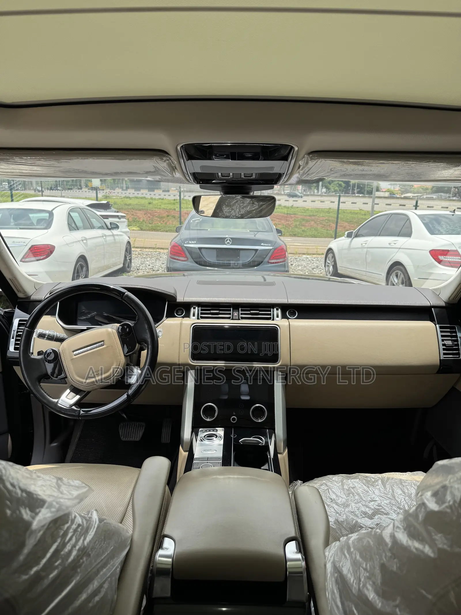 Land Rover Range Rover Vogue 2019 Black