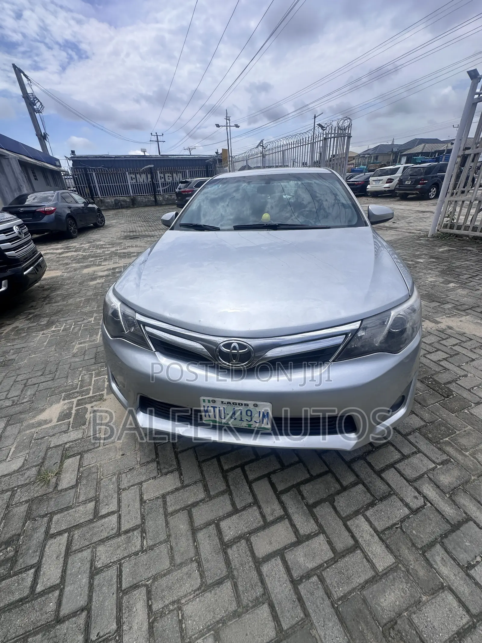 Toyota Camry 2012 Silver