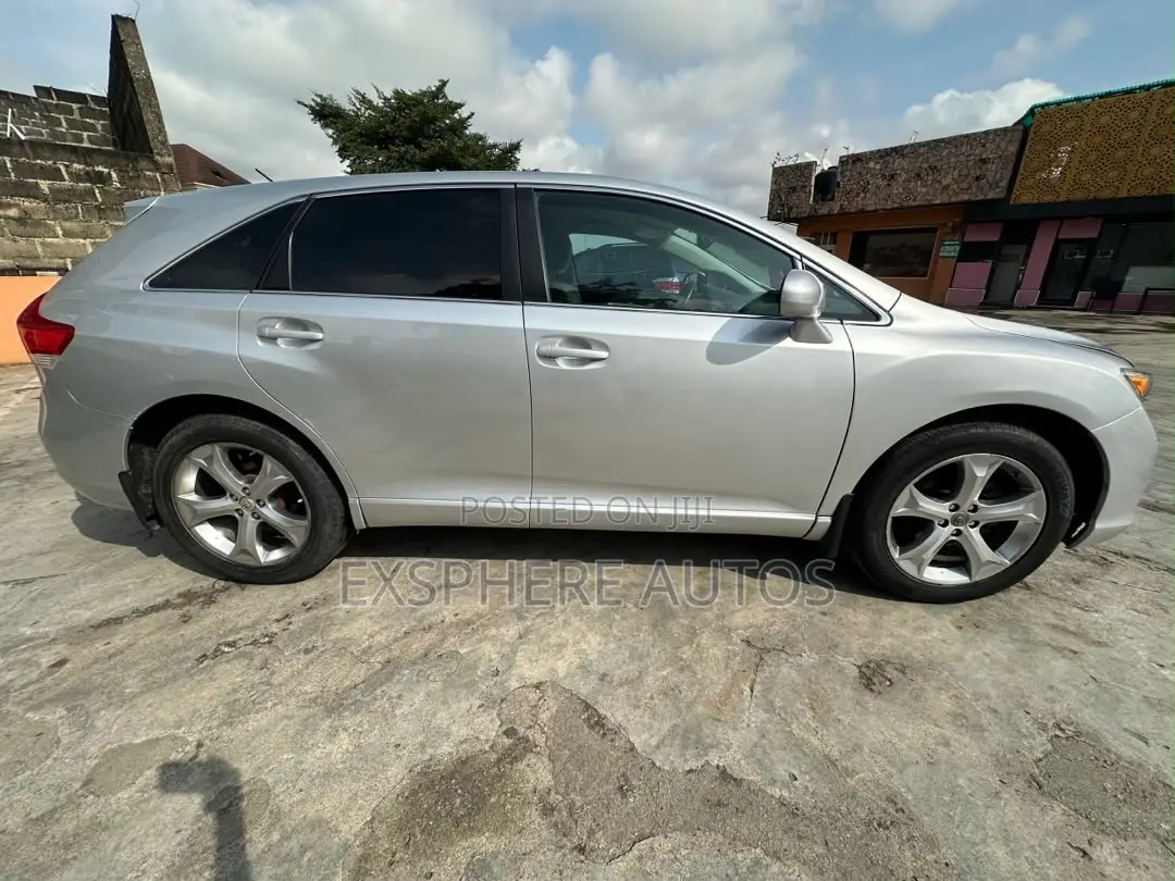 Toyota Venza V6 2009 Silver