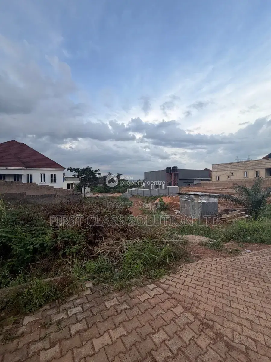 500 SQM Land