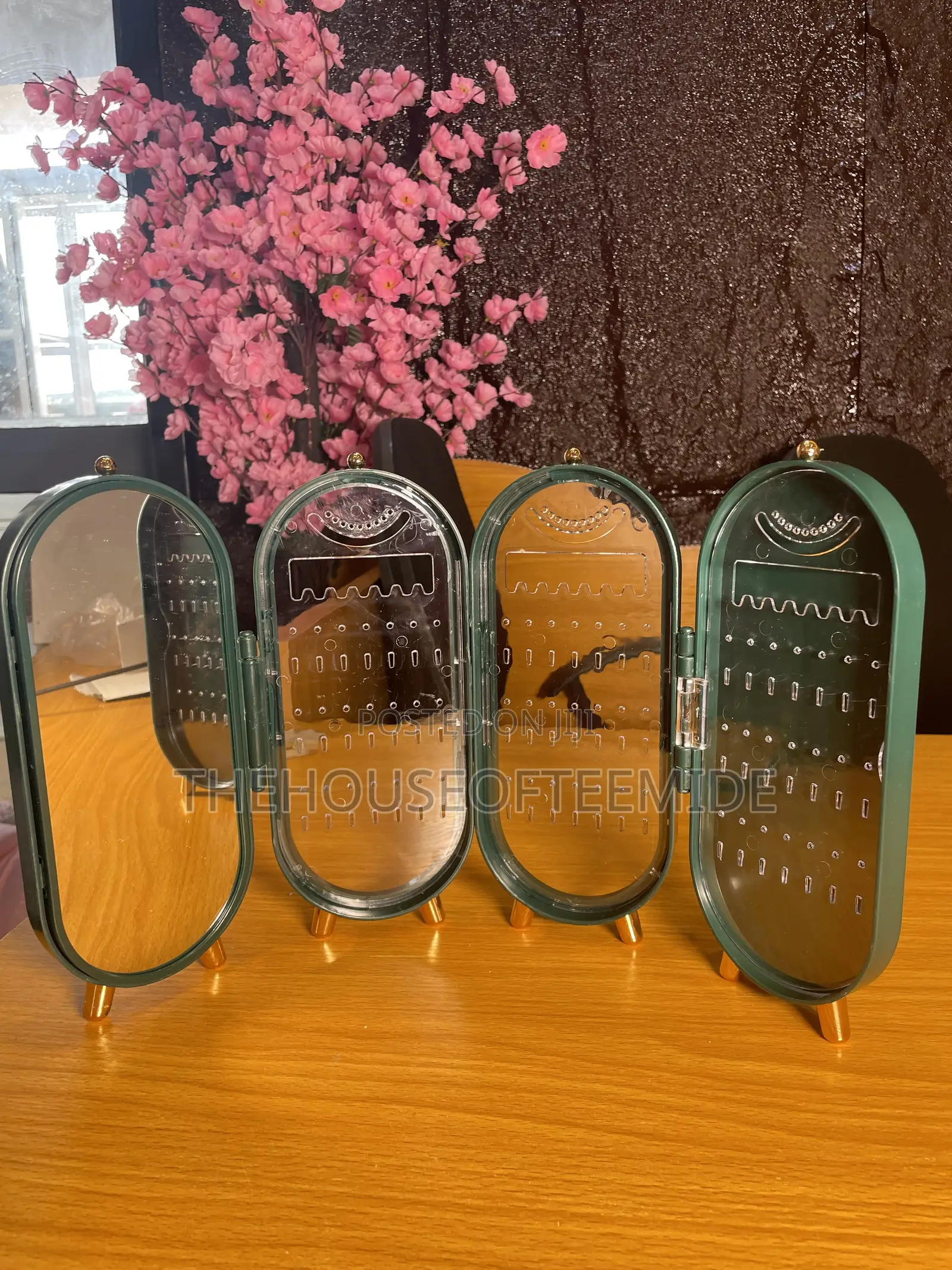 Jewelry Organizer With Mirror