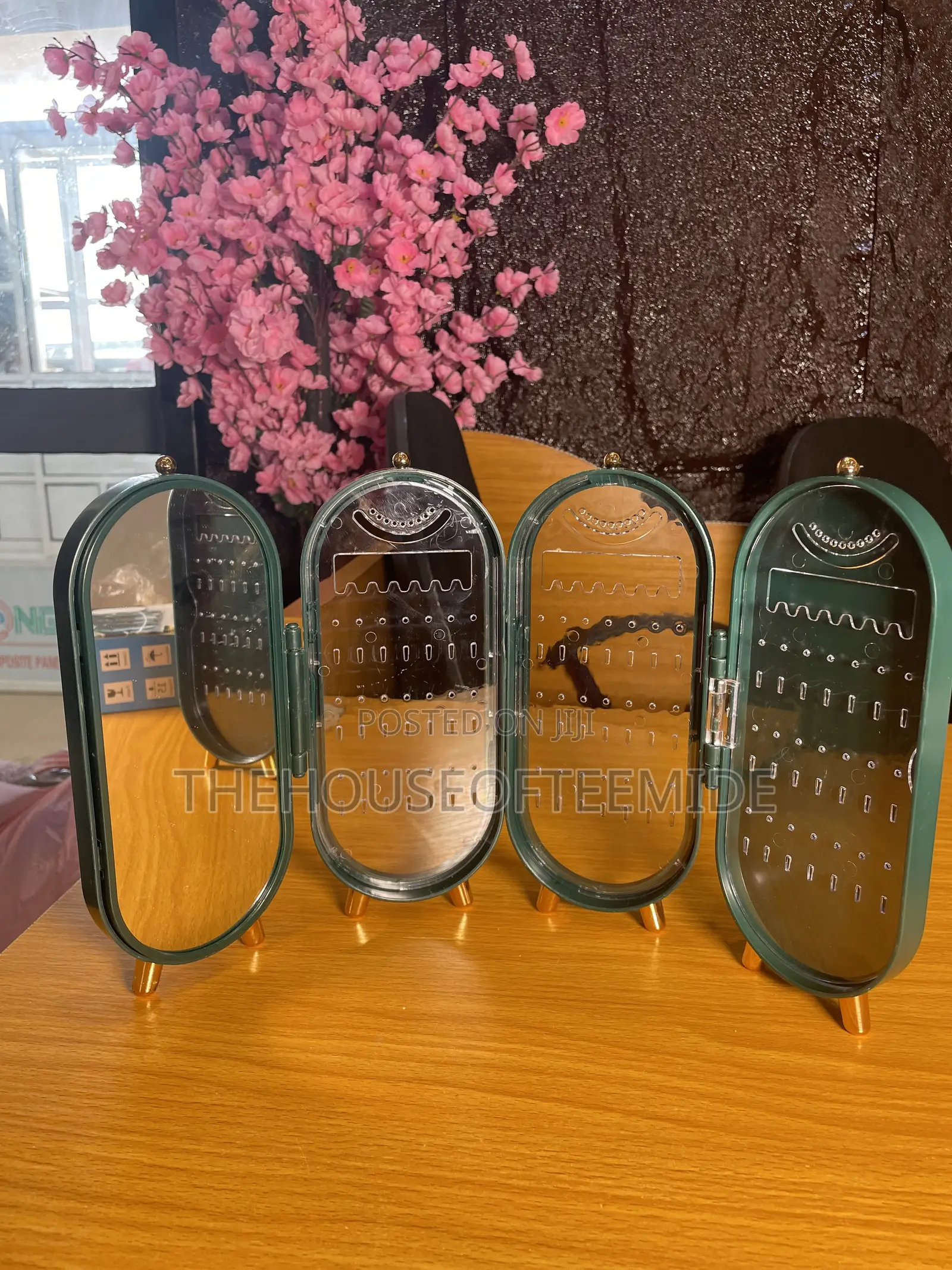 Jewelry Organizer With Mirror