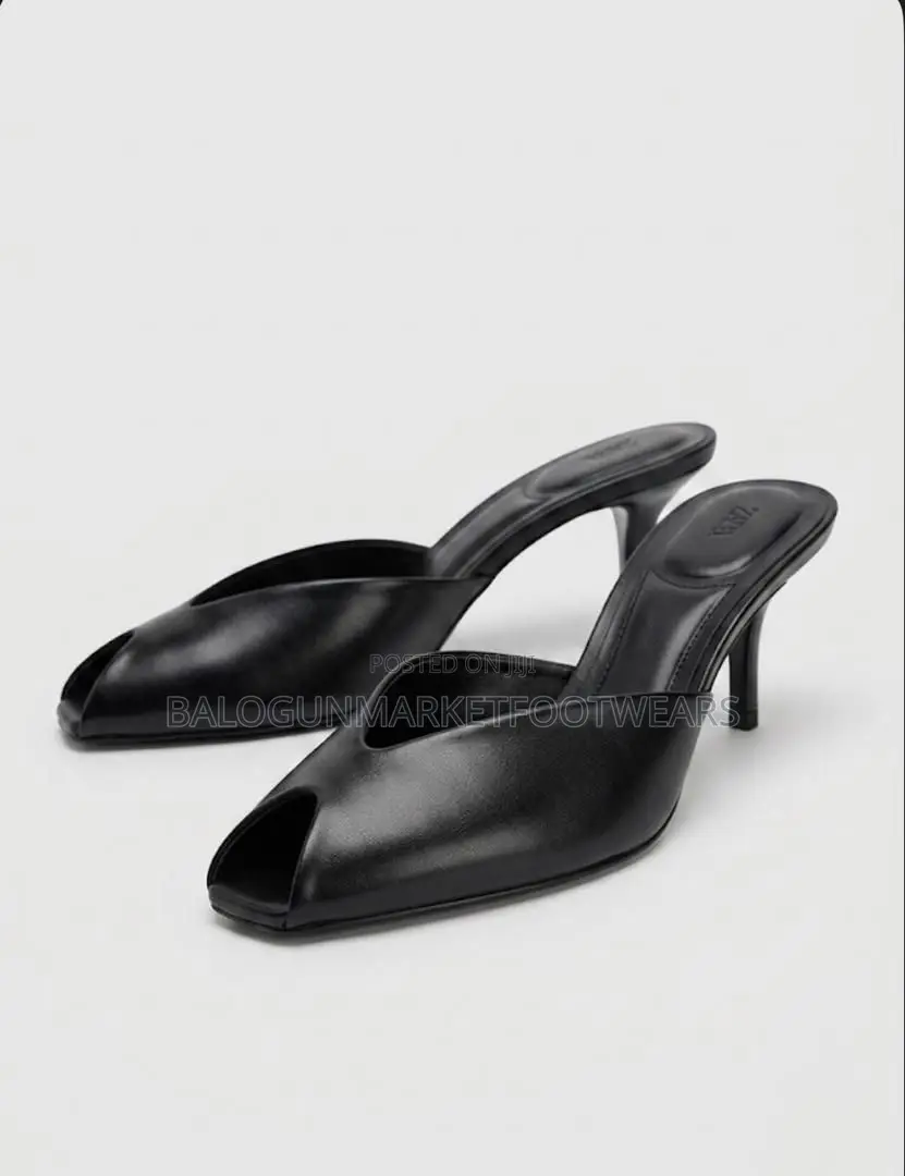Fish Mouth Kitten Heel