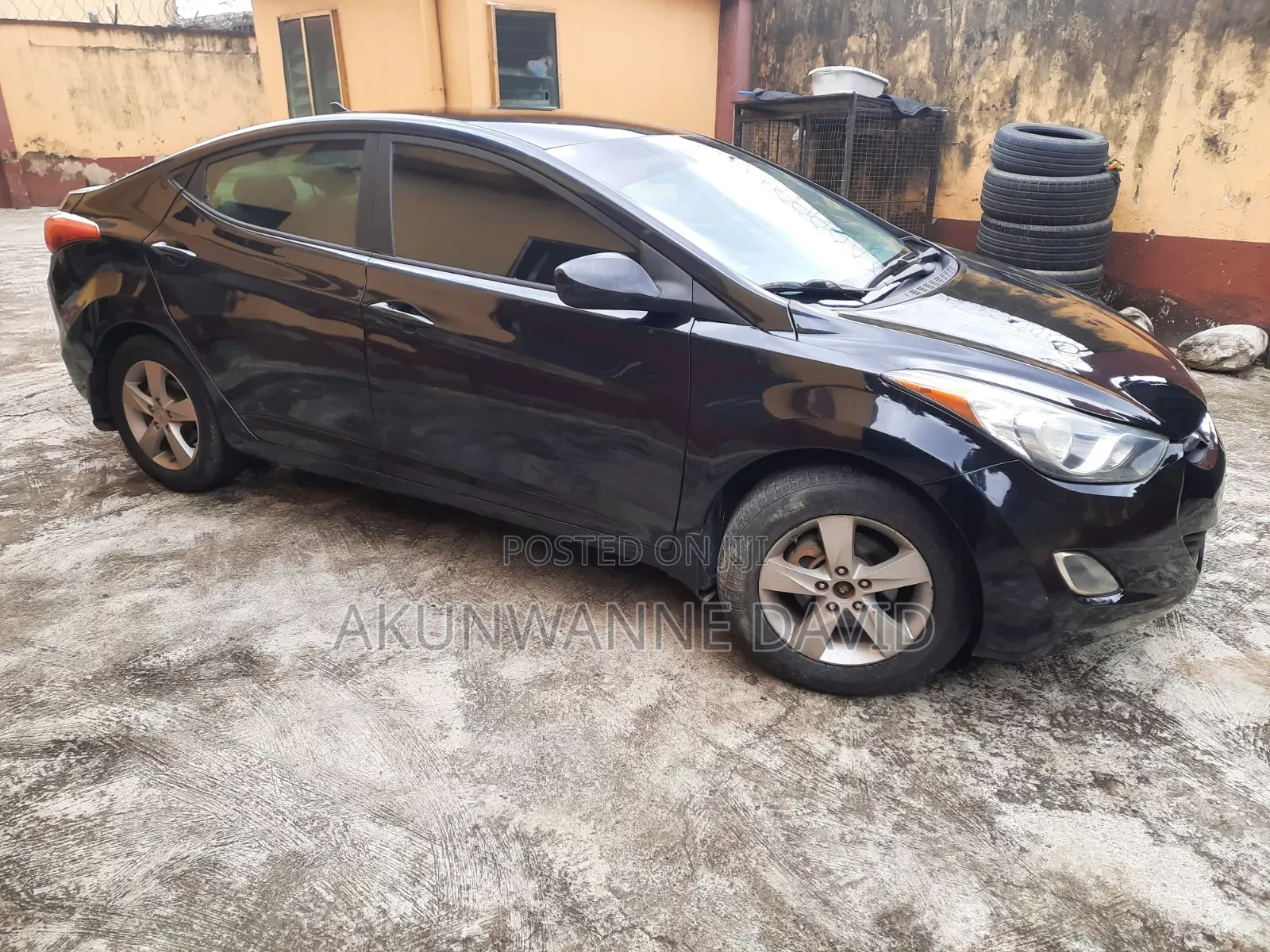 Hyundai Elantra 2012 Black