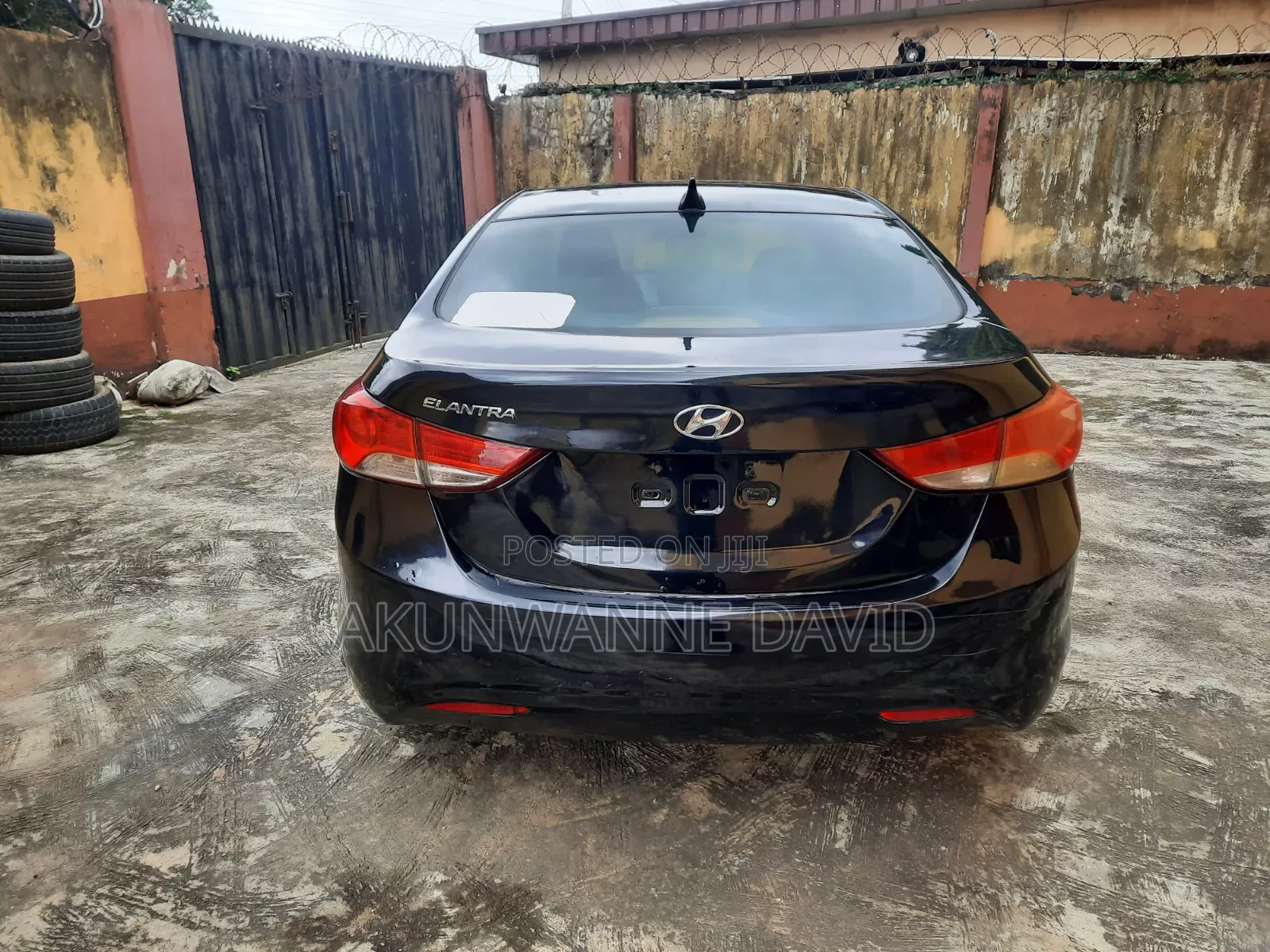 Hyundai Elantra 2012 Black