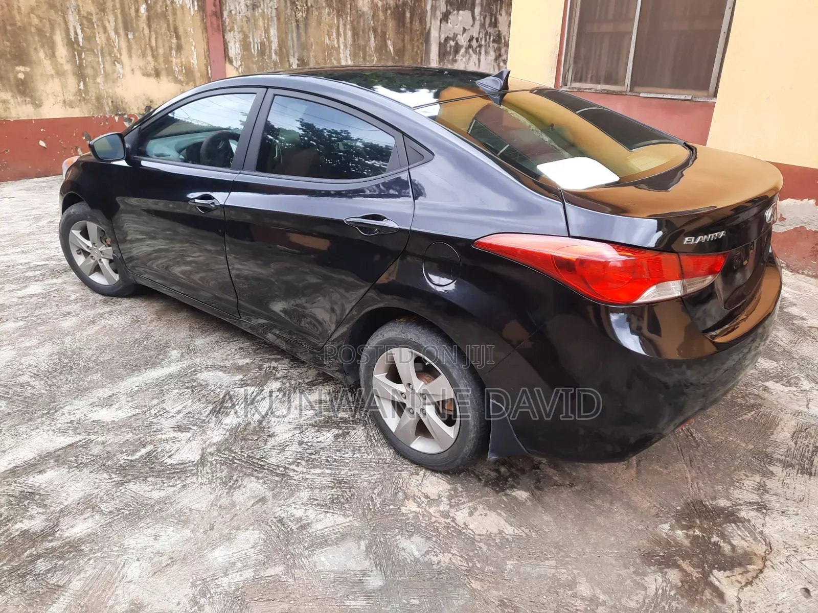 Hyundai Elantra 2012 Black