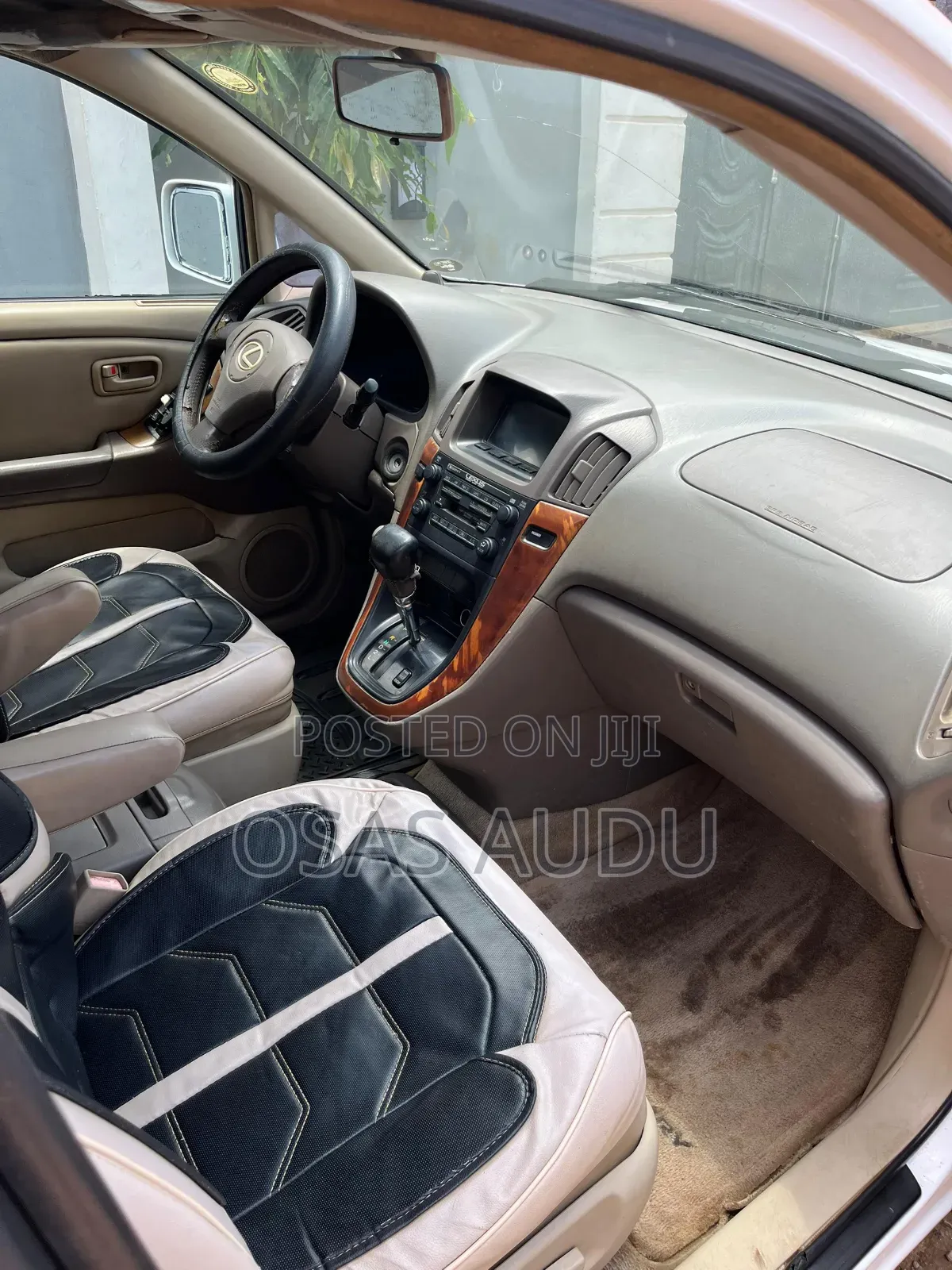 Lexus RX 300 4WD 2000 Silver