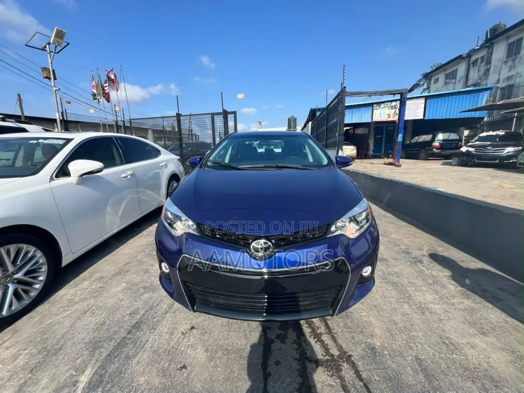 Toyota Corolla S 4dr Sedan (1.8L 4cyl CVT) 2014 Blue