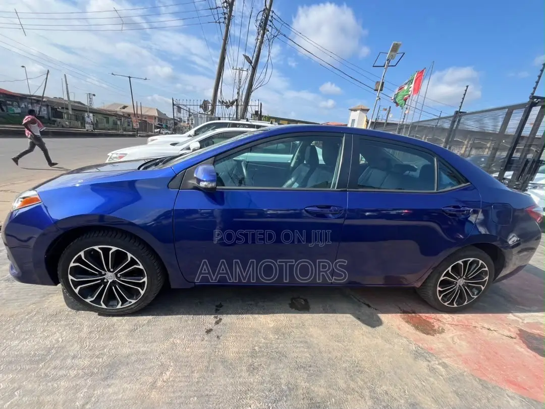 Toyota Corolla S 4dr Sedan (1.8L 4cyl CVT) 2014 Blue