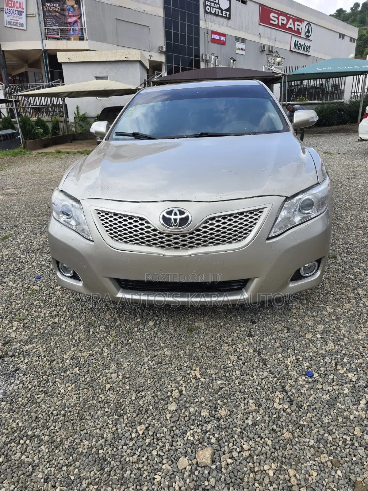 Toyota Camry 2008 Gold